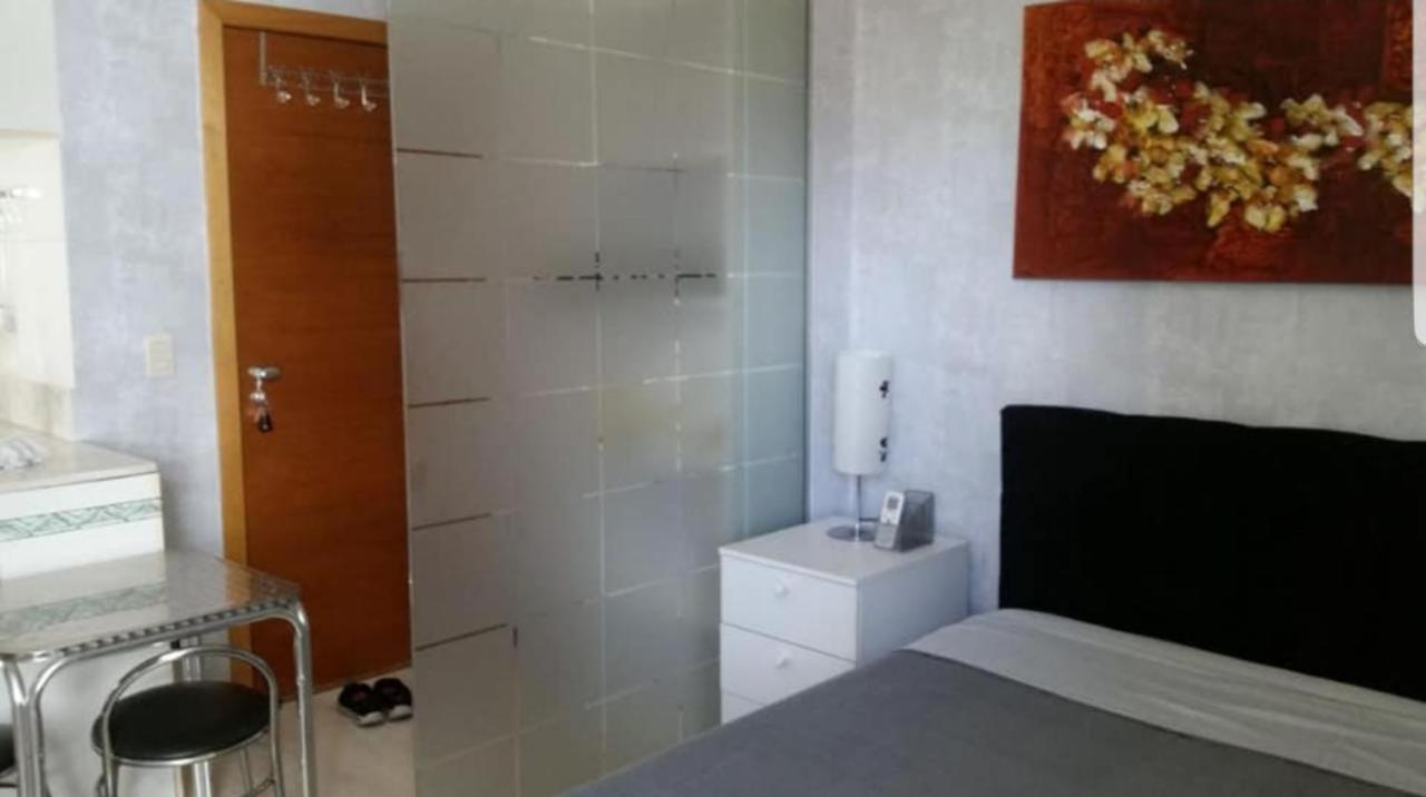 Apartamento Flat Ed. Biarritz Setor Hoteleiro Norte 615 Brasília